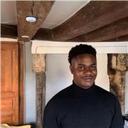 Tuteur pour aide aux devoirs et soutien en langue